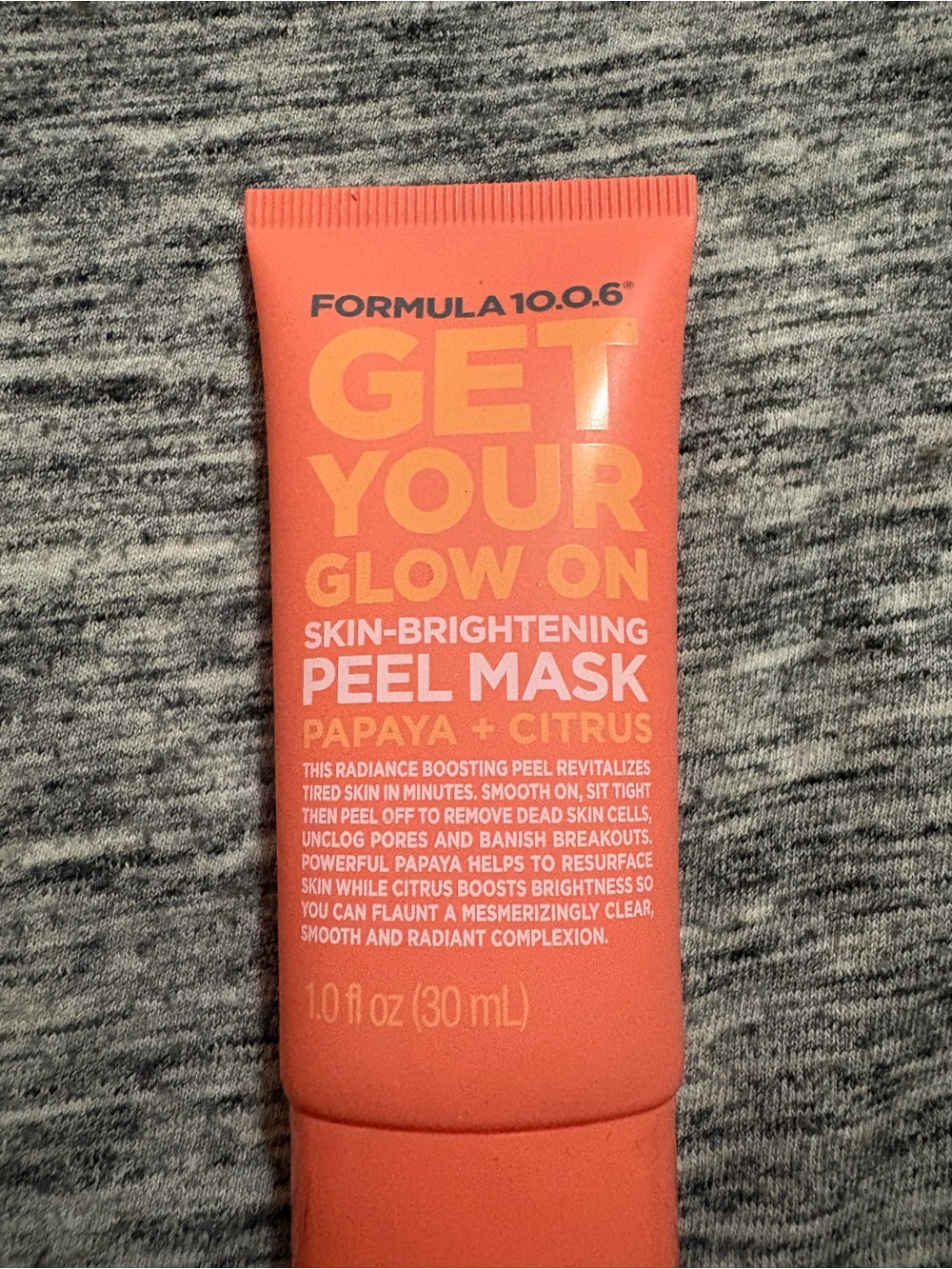 Formula 10.0.6 Get Your Glow On Papaya + Citrus Peel Mask — Orange